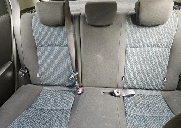 Toyota Yaris cena 19900 przebieg: 204000, rok produkcji 2012 z Przemyśl małe 67